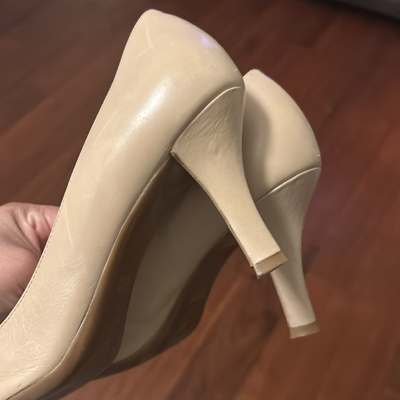 Classic nude pumps - Picture 7 of 8